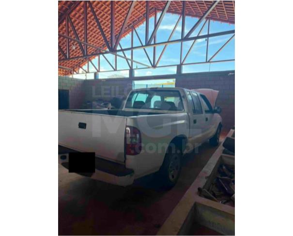 Foto de IBITURUNA/MG - Caminhonete Chevrolet / S10 28 D, 2001/2002, DIESEL 