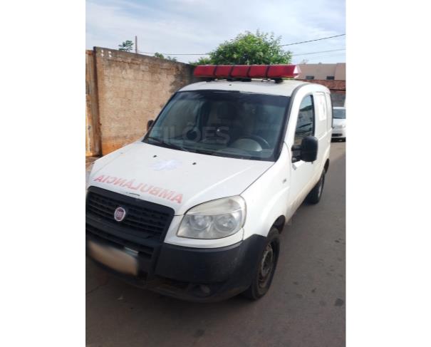 Foto de DOURADOQUARA/MG - CARRO - Fiat Doblo CA Unividas Ambulância, 2014/2015
