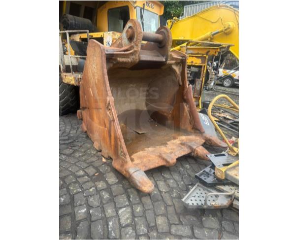 Foto de CONTAGEM/MG - ESCAVADEIRA - VOLVO EC700BLC - ANO: 2011/2011 - PA13071