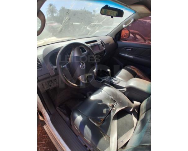 Foto de BOM JESUS DE GOIÁS/GO - TOYOTA HILUX CD4X4 SRV - CIRCULÁVEL - 2011/2011 - SN0000228