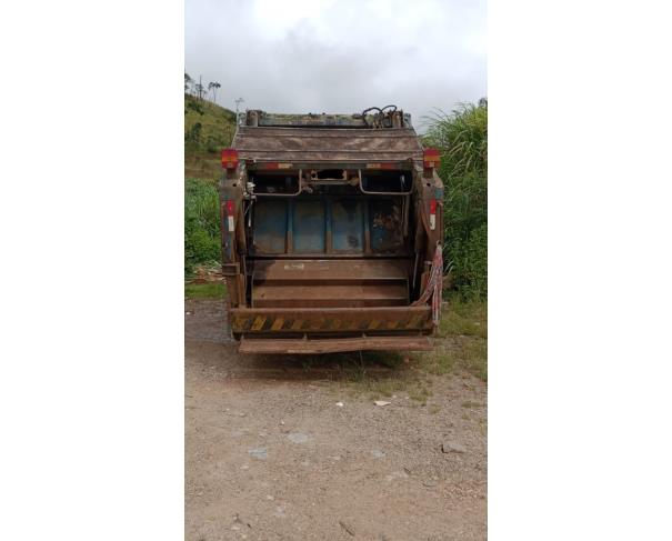 Foto de CARANDAÍ/MG - Compactador de lixo para caminhão