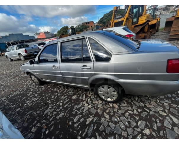 Foto de ITAÚNA/MG- VW SANTANA 2.0 MI 2P E 4P 2001/2001- PA12607