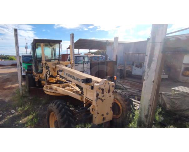 Foto de QUATIGUÁ/PR - Motoniveladora New Holland, modelo RG140B