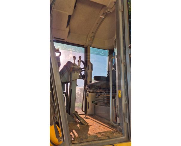 Foto de HIDROLÂNDIA/GO - Motoniveladora marca Volvo, modelo G 940