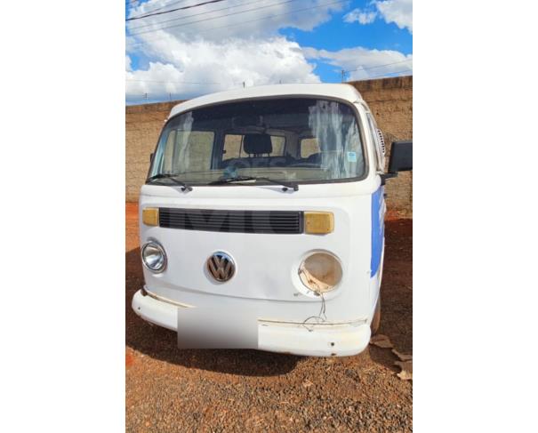 Foto de MONTE CARMELO/MG - VW Kombi, 2000/2000