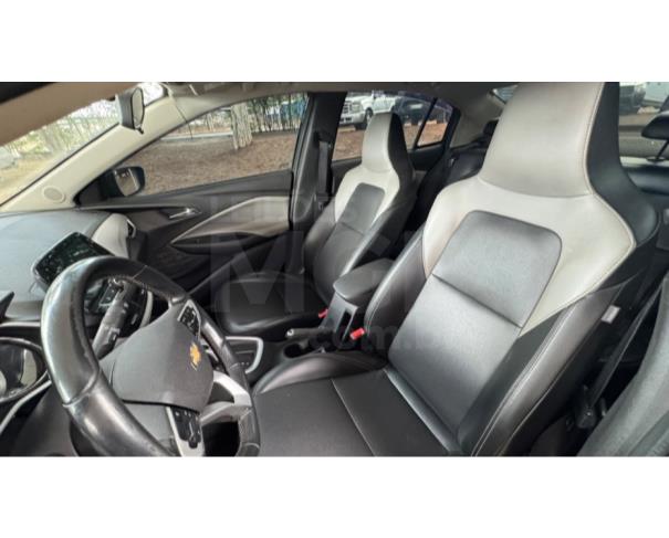 Foto de ITAÚNA/MG - CHEVROLET ONIX PLUS 10TAT PR2 SEDAN ANO 2020/2020- SC1169