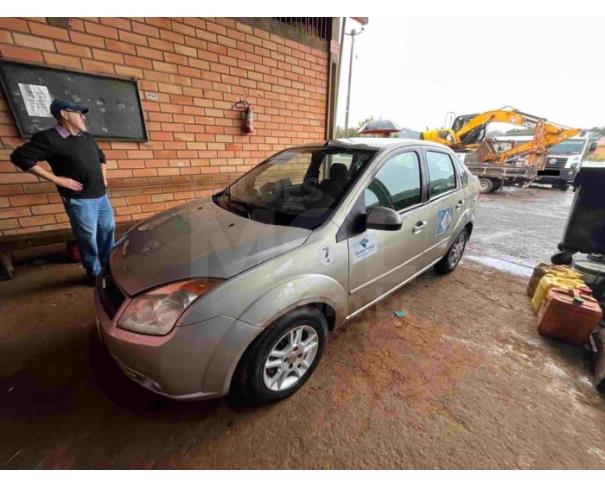 Foto de PONTE SERRADA/SC - Ford/ Fiesta Sedan1 6Flex, 2008/2008, FLEX 