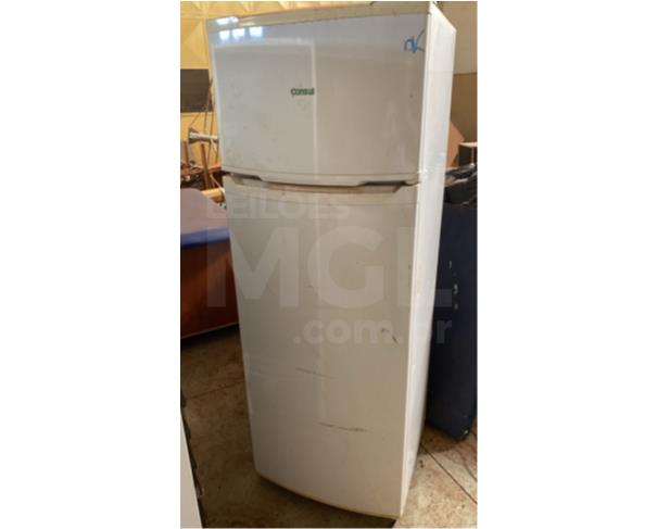 Foto de DUMONT/SP - Eletrodomésticos – Ventiladores, geladeiras, ar condicionado, bebedouro de galão, micro-ondas, tanque de lavar roupa de plástico, máquina de lavar, bebedouro industrial e etc