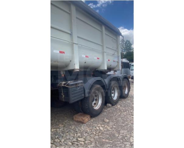 Foto de ITAÚNA/MG- SR RANDON SR BA 2014/2014- BC00107