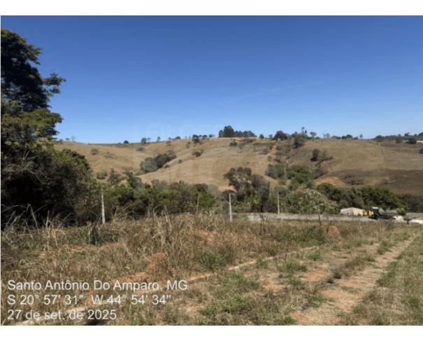 Foto de SANTO ANTÔNIO DO AMPARO/MG — Lote com área de 200m² no Residencial Ouro Branco