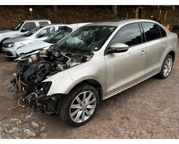 Foto de ITAÚNA/MG-VW JETTA 2.0 2013/2013-  PA00981