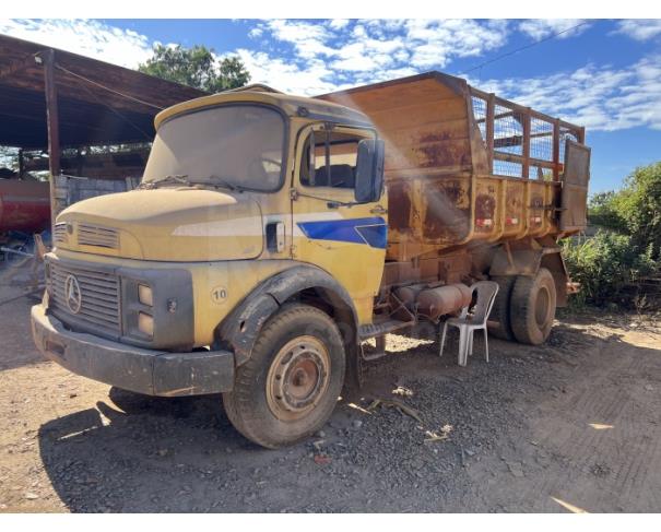 Foto de IGUATAMA/MG -  Caminhão - Mercedes Benz L1113, 1984/1984