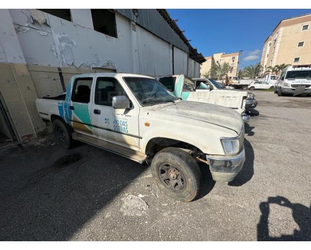 Foto de RIO DAS OSTRAS/RJ - ESP. ABERT. C. DUP. I.TOYOTA HILUX 4CDK SRV