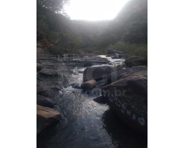 Foto de BRASILÂNDIA DE MINAS/MG — Fazenda Cachoeira 303.13.28 hectares (3.031.300m²) 