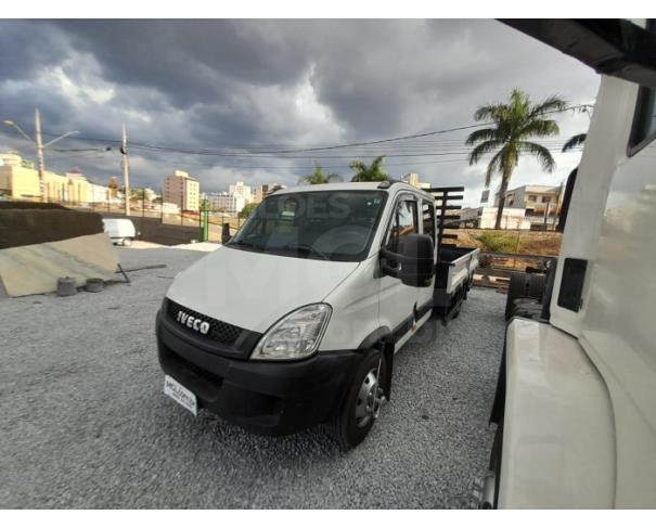 Foto de ITAÚNA/MG - IVECO  DAILY 70C17HDCD - 2016/2017 - PA5757