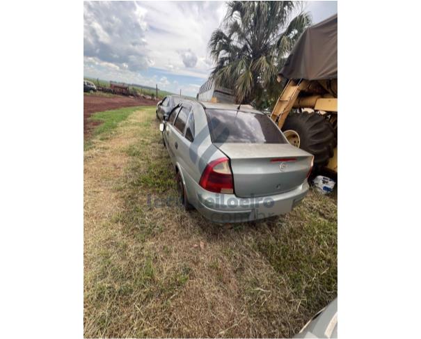 Foto de BANDEIRANTES/PR - GM Corsa Sedan, 2002/2003