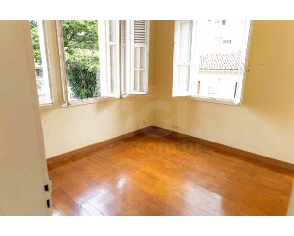 Foto de ITAÚNA/MG - CASA NA RUA PROFESSOR FRANCISCO SANTIAGO - CENTRO 