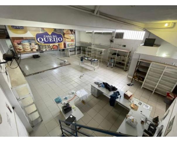 Foto de PIUMHI/MG - Galpão comercial com 260m², situado no Centro