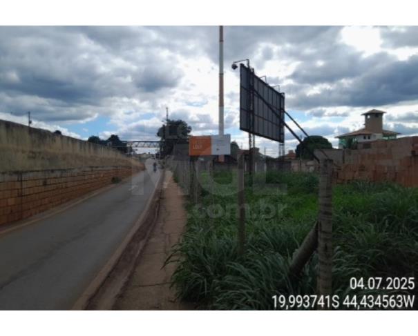 Foto de MATEUS LEME/MG – LOTE COM ÁREA DE 394,07 M2 SITUADO NO BAIRRO NOSSA SENHORA APARECIDA