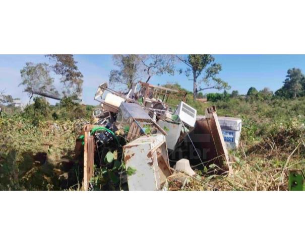 Foto de NOVO ORIENTE DE MINAS/MG- Lote de sucata diversas