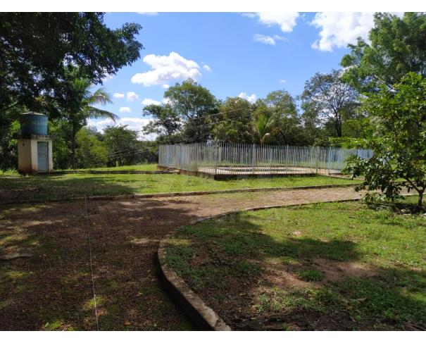 Foto de SÃO GONÇALO DO PARÁ/MG – Sítio com 19.88.00 hectares (198.800m²) frente para BR—262 