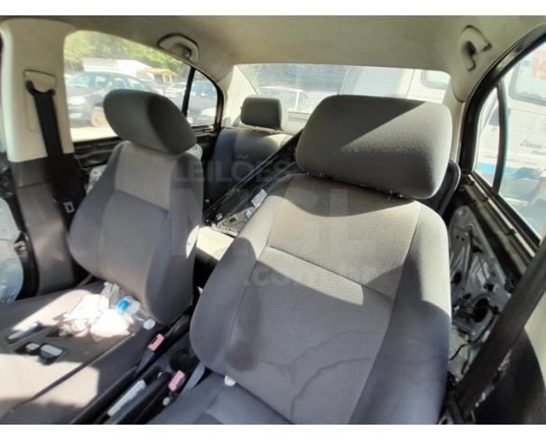 Foto de RIO DAS OSTRAS/RJ - VW - VOLKSWAGEN / POLO SEDAN 1.6 PRETA