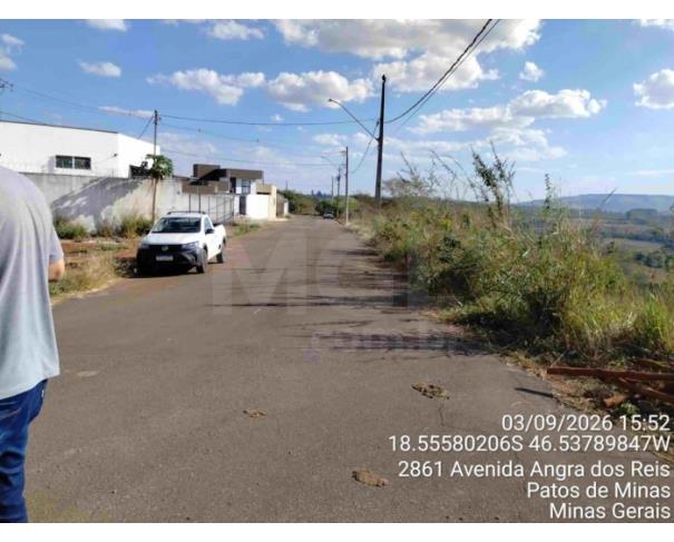 Foto de PATOS DE MINAS/MG - Lote 5 da Quadra 14, com área de 2.982,35 m², localizado na Bairro Residencial Barreiro
