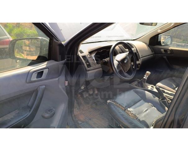 Foto de IÚNA/ES - Caminhonete - Ford Ranger XL CD4 2.2, 2012/2013