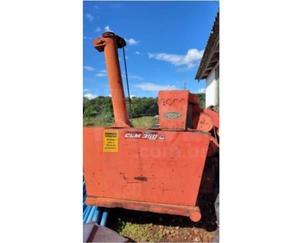 Foto de SÃO MIGUEL DO OESTE/SC - LOTE DE MÁQUINAS E IMPLEMENTOS AGRÍCOLAS