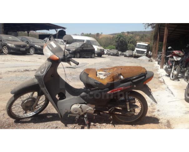 Foto de ITAÚNA/MG - (MOTONETA) - CIRCULÁVEL - HONDA C100 BIZ ES - 2004/2005