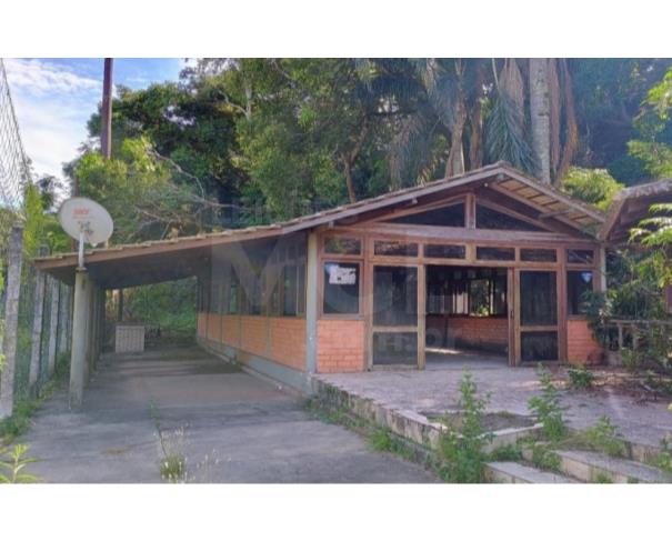 Foto de FLORIANÓPOLIS/SC - Terreno com 13.720,16m² (área construída estimada de 1.872,14m²) no bairro Estreito