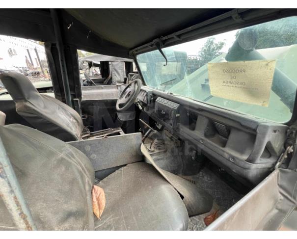 Foto de RIO DE JANEIRO/RJ- VTNE PICAPE EMP GE DEFENDER 110 3/4T 4X4 LAND ROVER 2005