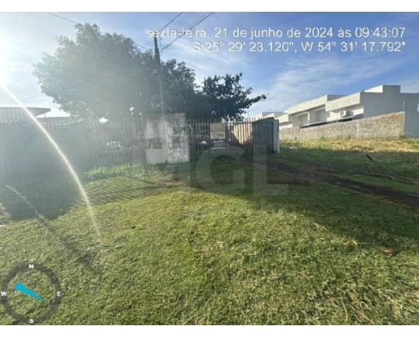 Foto de FOZ DO IGUAÇU/PR — Casa com 2 quartos e 1 vaga na garagem no bairro Três Lagoas