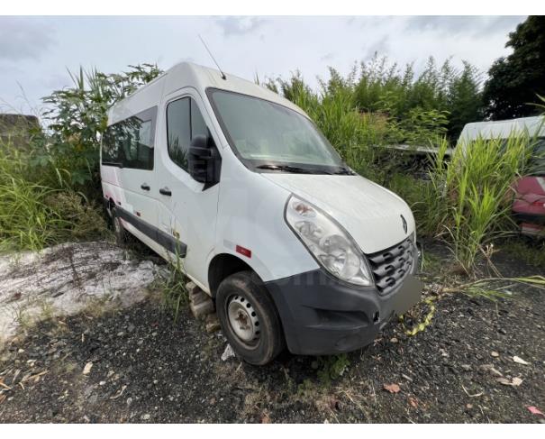 Foto de CLÁUDIO/MG- Van- Renault Master Transporte Escolar- 2014/2015