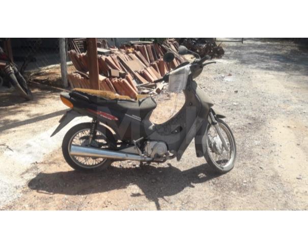 Foto de ITAÚNA/MG - (MOTONETA) - CIRCULÁVEL - HONDA C100 BIZ ES - 2004/2005