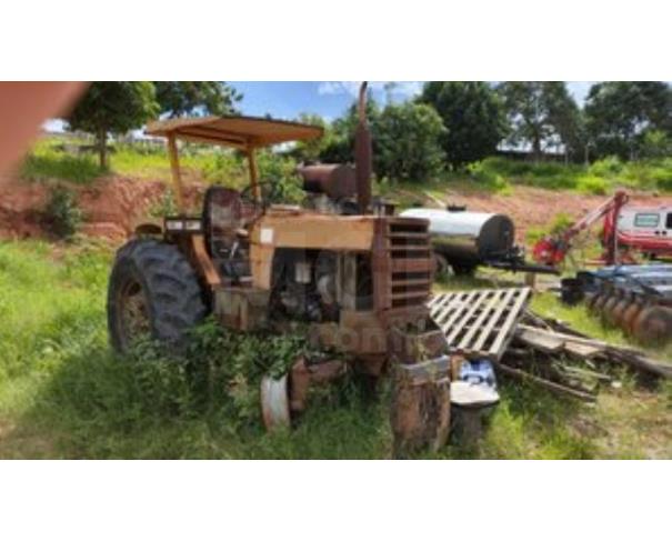 Foto de DIVINÓPOLIS/MG - Trator Agrícola CBT modelo 8440