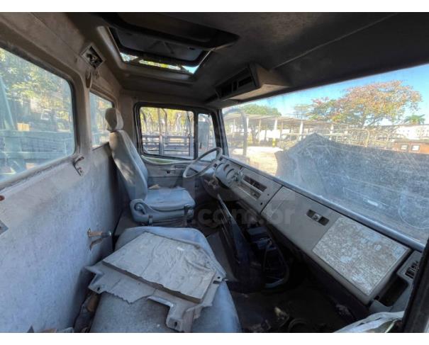 Foto de RIO DE JANEIRO/RJ- VTNE CAMINHÃO EMP GE LA1418/51 5T 4X4 MERCEDES-BENZ