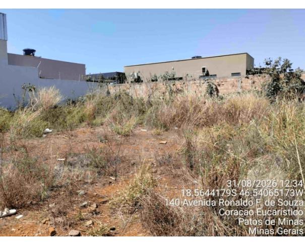 Foto de PATOS DE MINAS/MG - Lote B da Quadra 05, destinado a equipamento comunitário, localizado no Bairro Residencial Sorriso