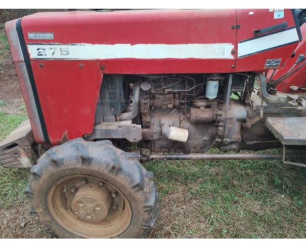 Foto de VIDEIRA/SC - Trator agrícola, modelo mf 50x marca massey Ferguson