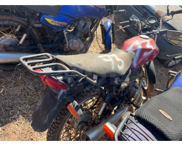 Foto de ARAGUAPAZ/GO - Motocicleta HONDA CG 125 Fan KS - PARA RETIRADA DE PEÇAS - MOTOR INSERVÍVEL