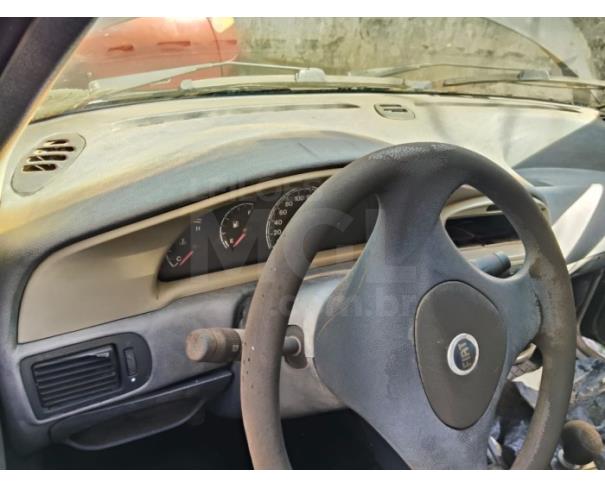 Foto de ARAXÁ/MG - FIAT Palio Fire Flex - 2007/2008 - SUCATA