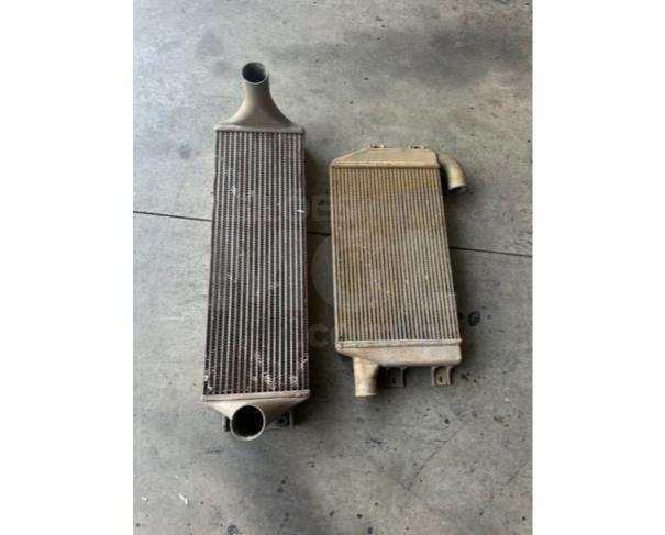 Foto de CONTAGEM /MG AFTER COOLERS CATERPILLAR, HELICES DE EQUIPAMENTOS DIVERSOS, 1 CAÇAMBA RETRO ESCAVADEIRA JOHN DEERE, 1 PALETE DE MATERIAL DE DESGASTE DE EQUIPAMETOS DIVERSOS NO ESTADO EM QUE SE ENCOTRAM.-- PA13009