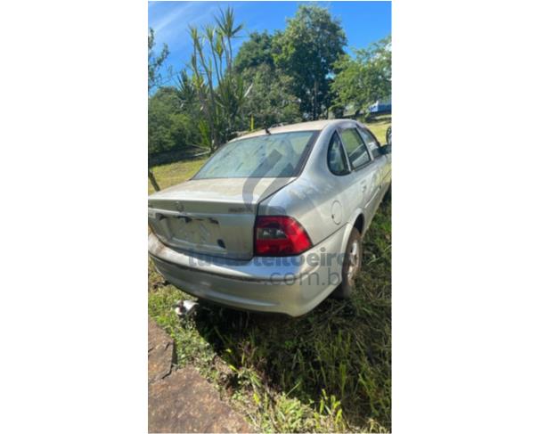 Foto de JACAREZINHO/PR - GM Vectra Milenium, 2001/2001 