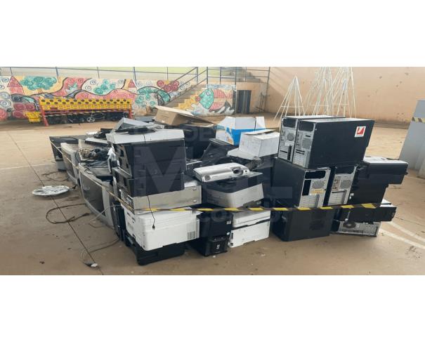 Foto de RESTINGA SÊCA/RS - Sucatas - Eletroeletrônicos e material de informática