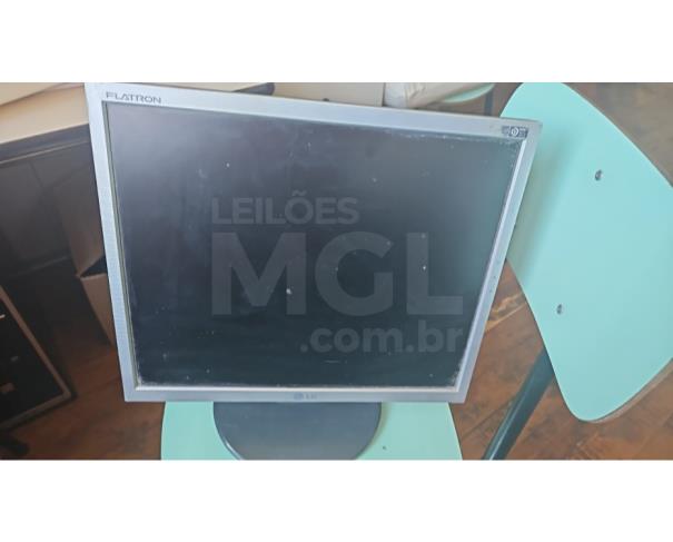 Foto de SANTA TEREZA/RS - Material de informática.