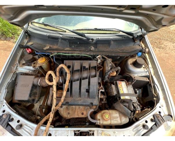 Foto de LAVRAS/MG - FIAT STRADA FIRE CE - 2007/2007 - COR: PRATA - 