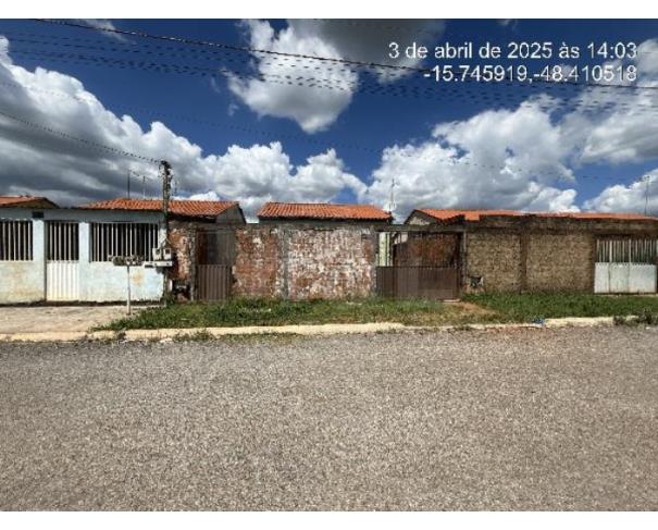 Foto de COCALZINHO DE GOIÁS/GO — Casa com 2 quartos (F1444419646143)