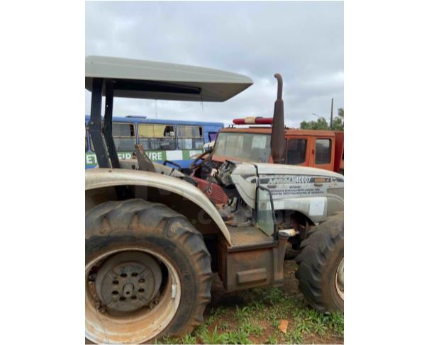 Foto de TAQUARUSSU/MS - Trator Agrícola Agrale
