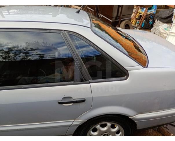 Foto de TRÊS PONTAS/MG - VOLKSWAGEN Passat VR6 - 1995/1995
