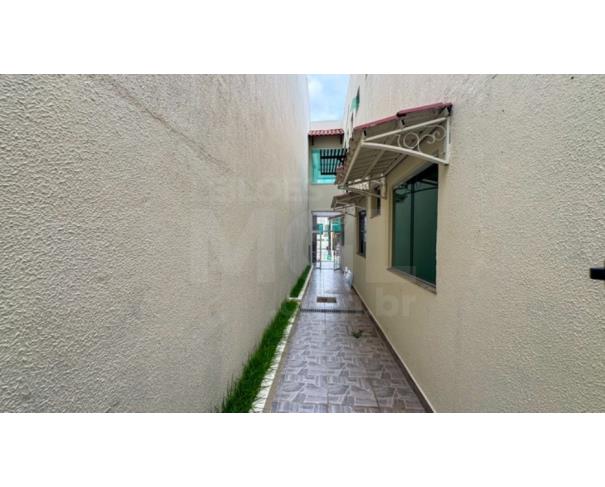Foto de CASA DUPLEX DE ALTO PADRÃO - RESIDENCIAL TAPAJÓS - MANAUS/AM